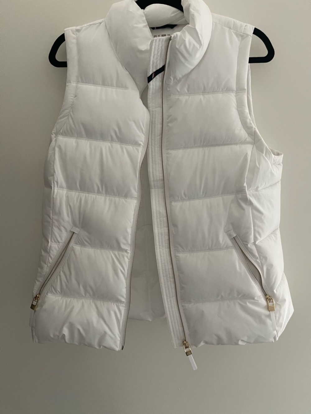 NWOT Tommy Hilfiger White Vest